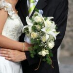 12 Beautiful Types Of White Wedding Flowers You May Not Have Seen